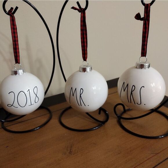 Rae Dunn Mr & Mrs 2018 Ornament Set - Picture 1 of 4